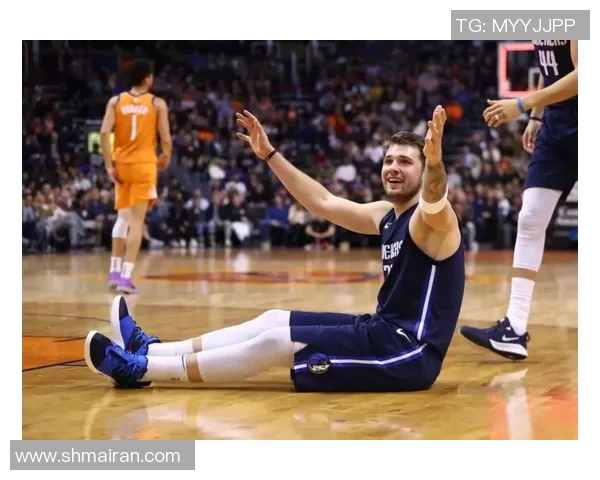 小牛主场击败猛龙，东契奇表现出色，带领球队走向胜利